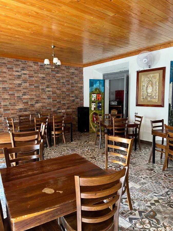 Metapán Hostal Y Restaurante La Toscana מראה חיצוני תמונה